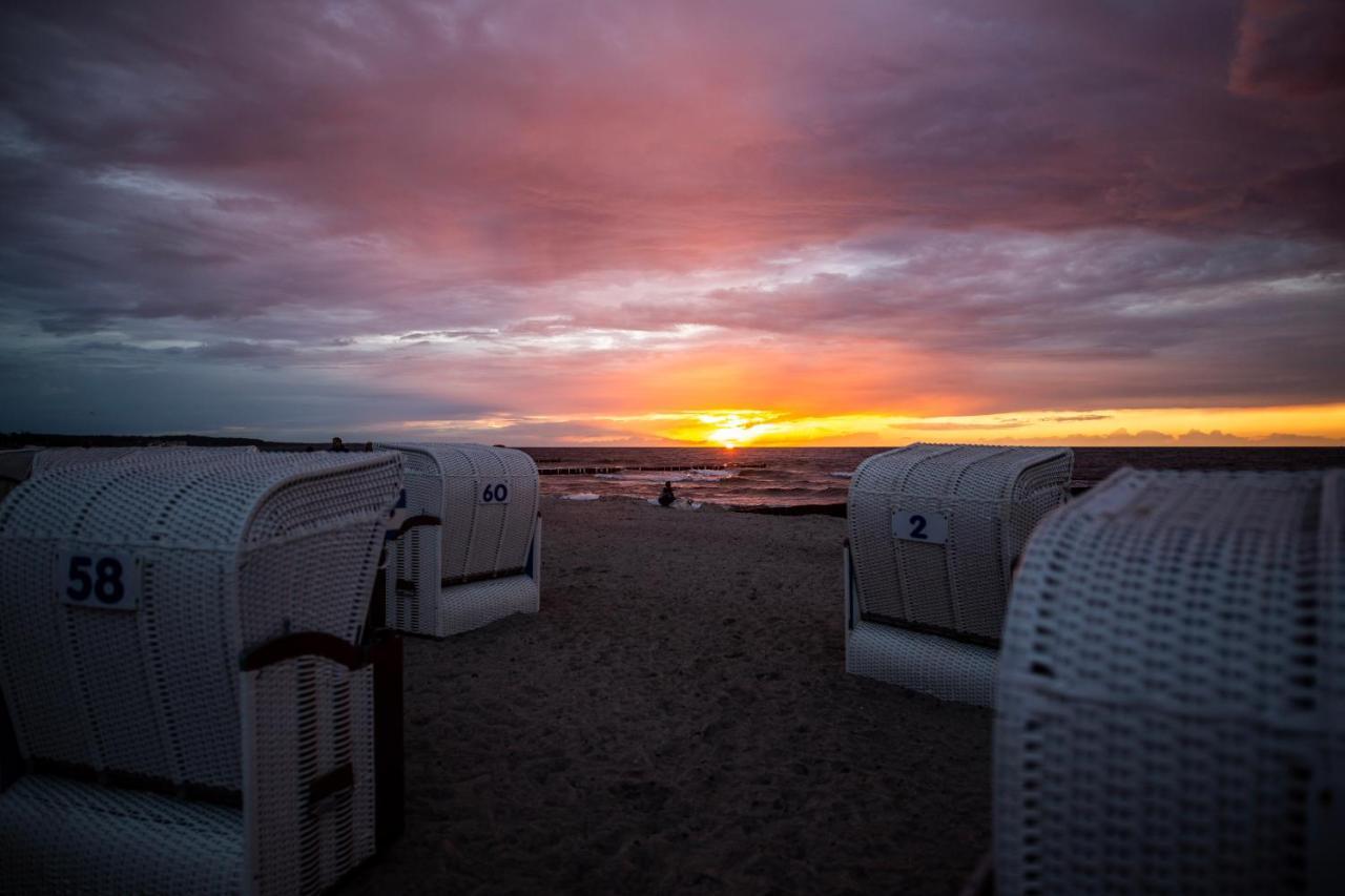 Aparthotel Waterkant Suites - Fewos Am Meer Mit Spa Borgerende-Rethwisch Bagian luar foto
