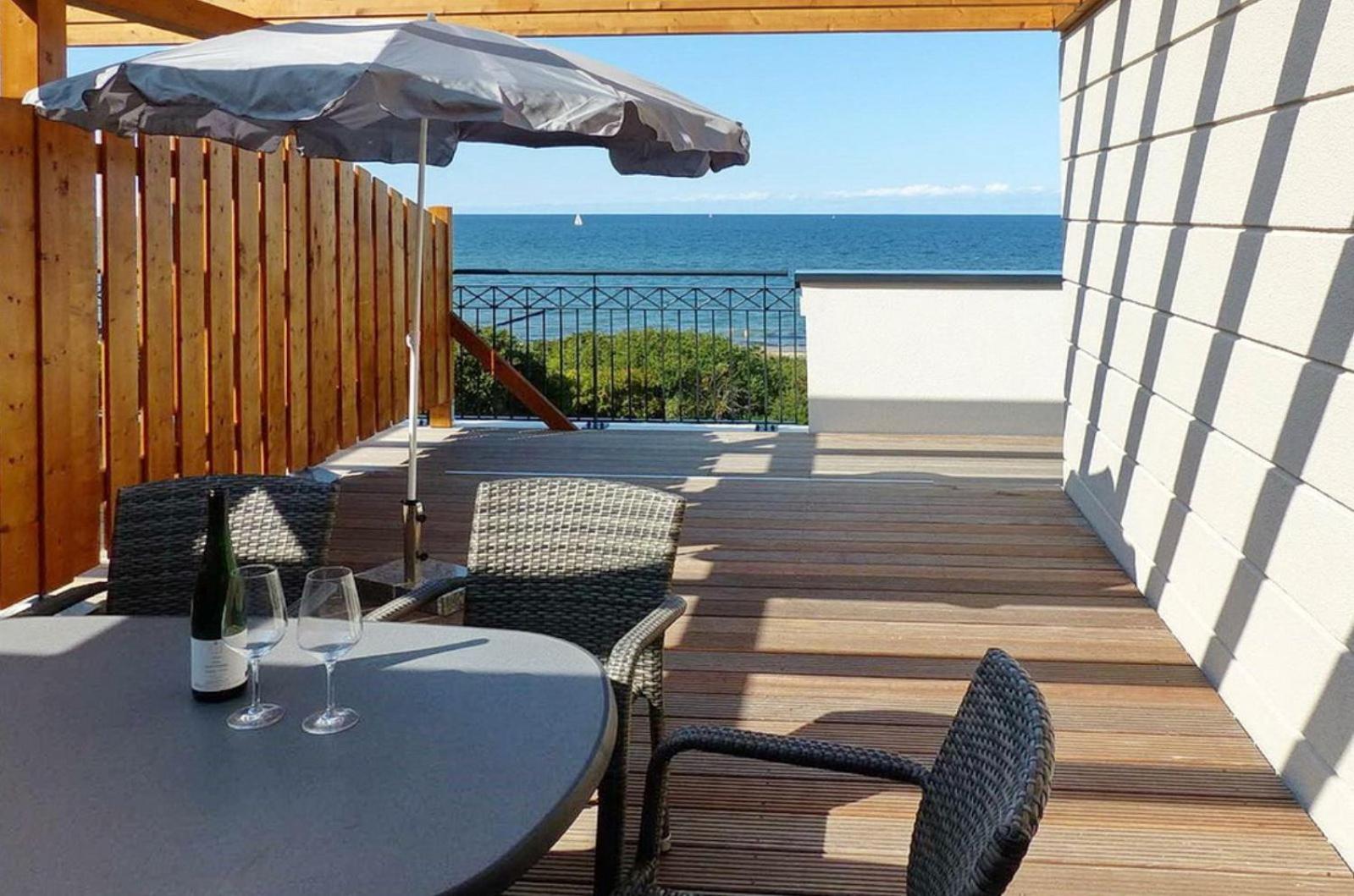 Aparthotel Waterkant Suites - Fewos Am Meer Mit Spa Borgerende-Rethwisch Bagian luar foto