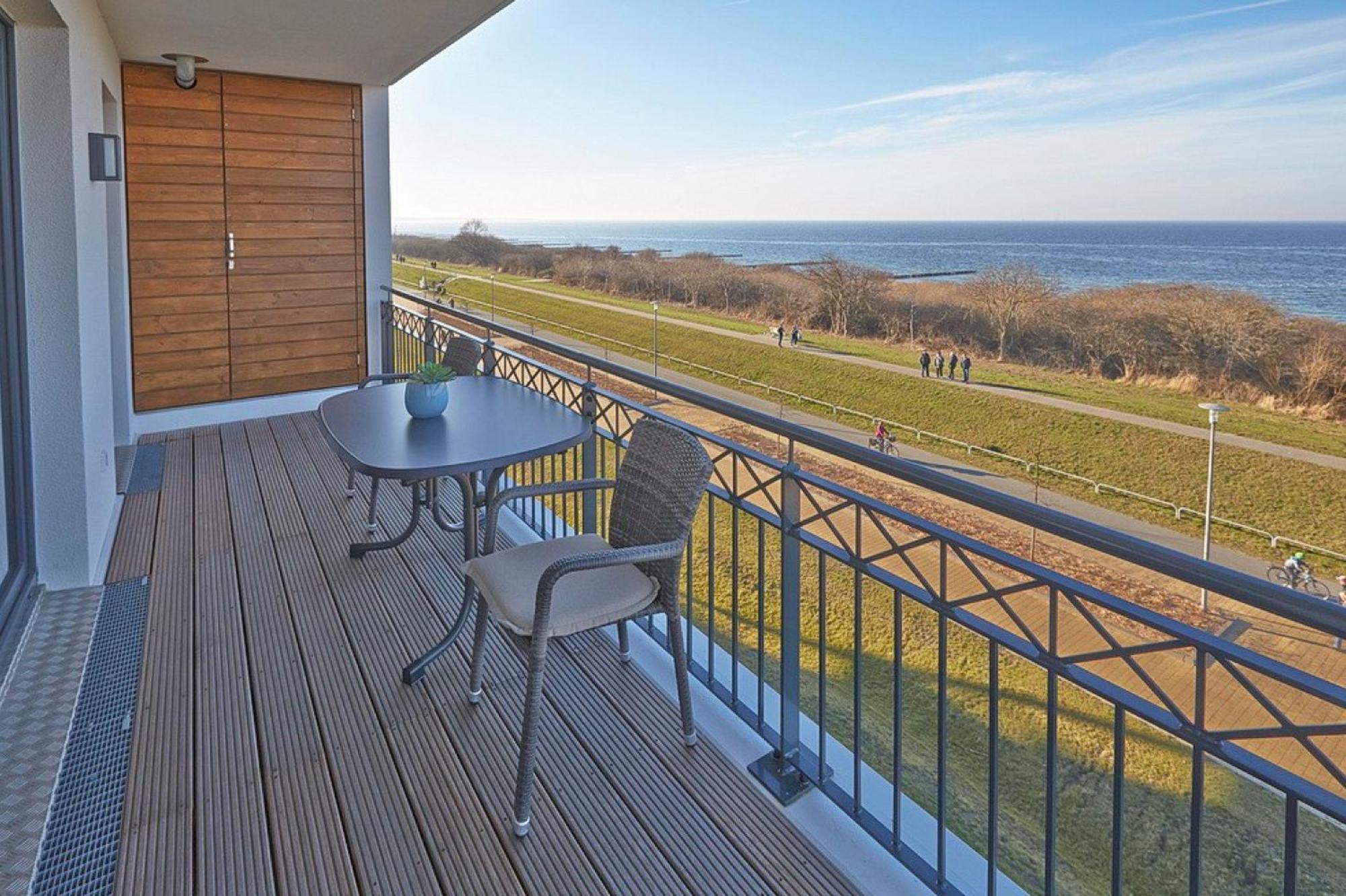 Aparthotel Waterkant Suites - Fewos Am Meer Mit Spa Borgerende-Rethwisch Bagian luar foto